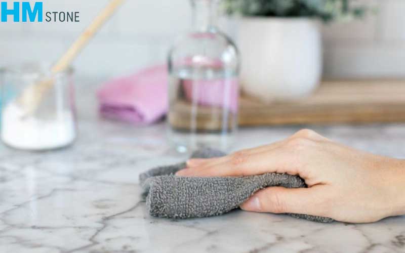 Cách đánh bóng đá hoa cương sạch và sáng bóng tự nhiên