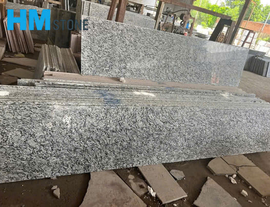 Mẫu đá Trắng Mắt Rồng