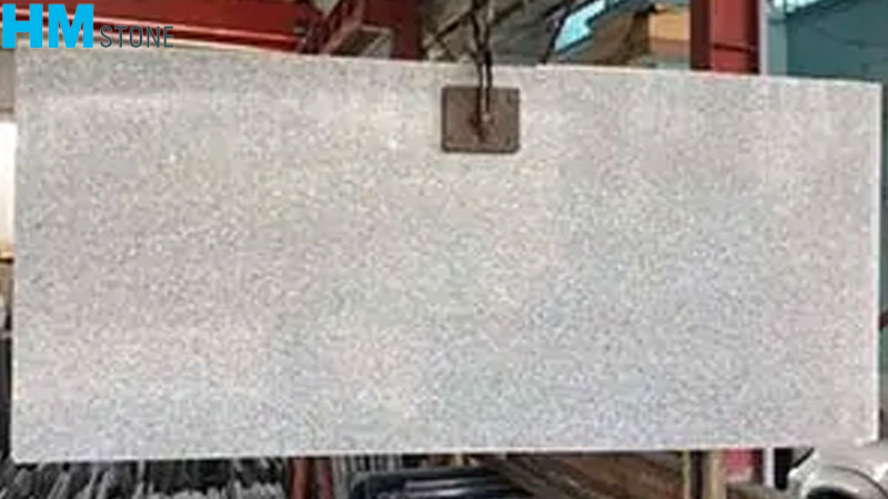 Tìm hiểu về các loại đá màu trắng và ứng dụng thực tế