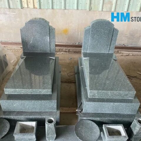 Chụp mộ đá