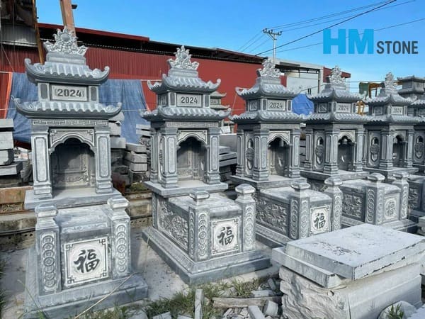 Chụp mộ đá