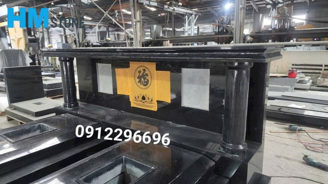 Gia công mộ nguyên khối tại xưởng