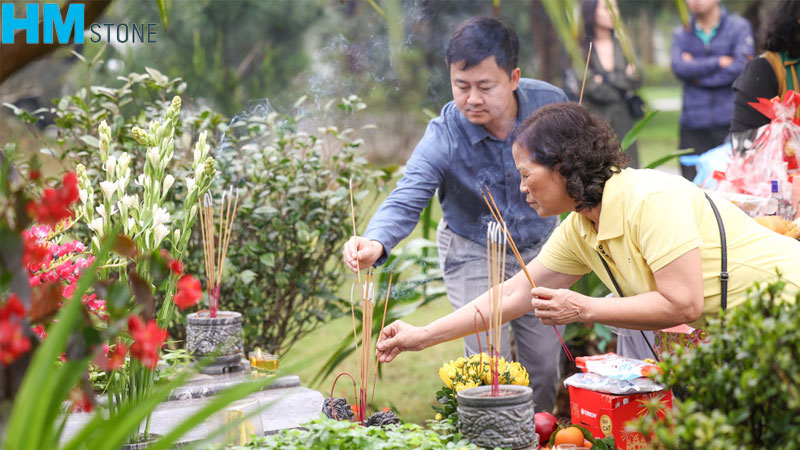 Tảo mộ ngày tết: thời gian, ý nghĩa và lễ cúng đúng cách