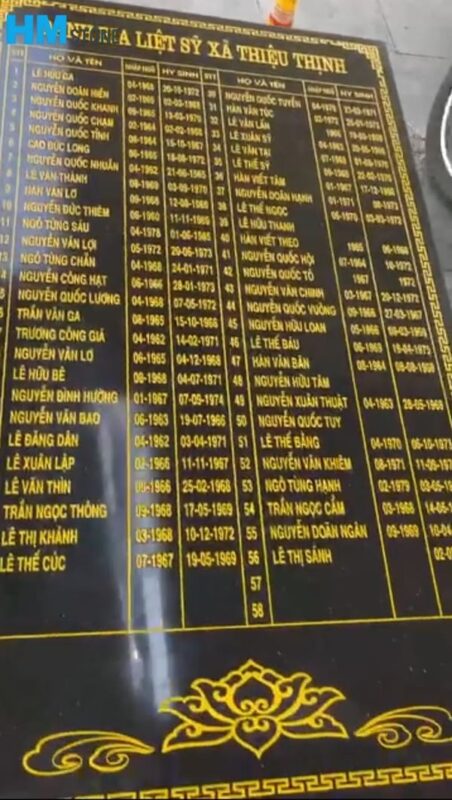 Mẫu bia liệt sĩ