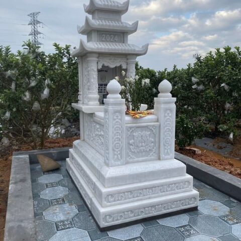 Mộ đá trắng Yên Bái