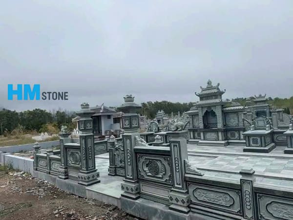 lan can da thanh hoa 3 Mẫu lan can đá xanh đẹp