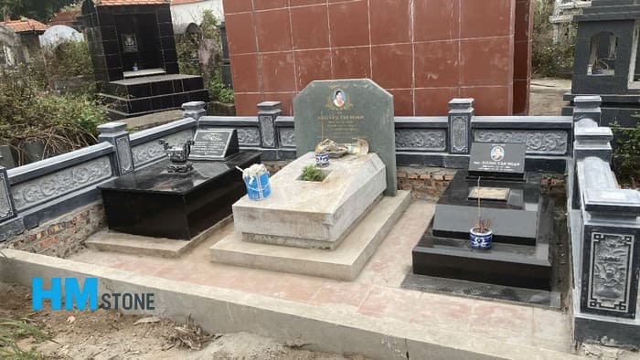 Chụp mộ đá khối