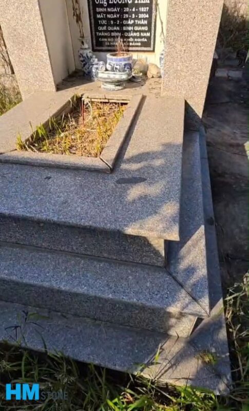 Mộ bị nứt có sao không?
