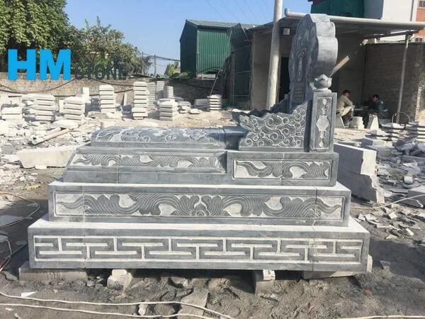 mo gio la gi 4 Mẫu mộ gió đá nguyên khối