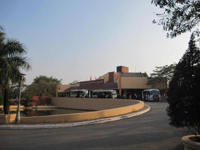 Nghĩa trang Văn Điển