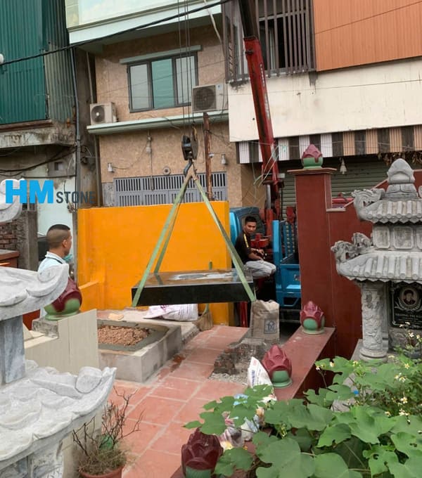 Xây sửa mộ năm nhuận