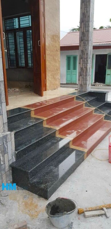 Đá ốp bậc cấp