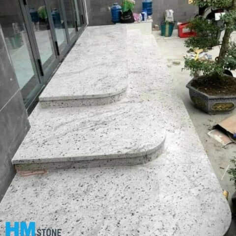 Mẫu bậc tam cấp đá tự nhiên