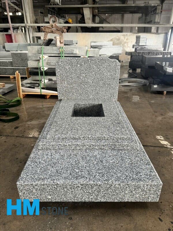 mo da granite nguyen khoi 12 Mẫu mộ đá nguyên khối