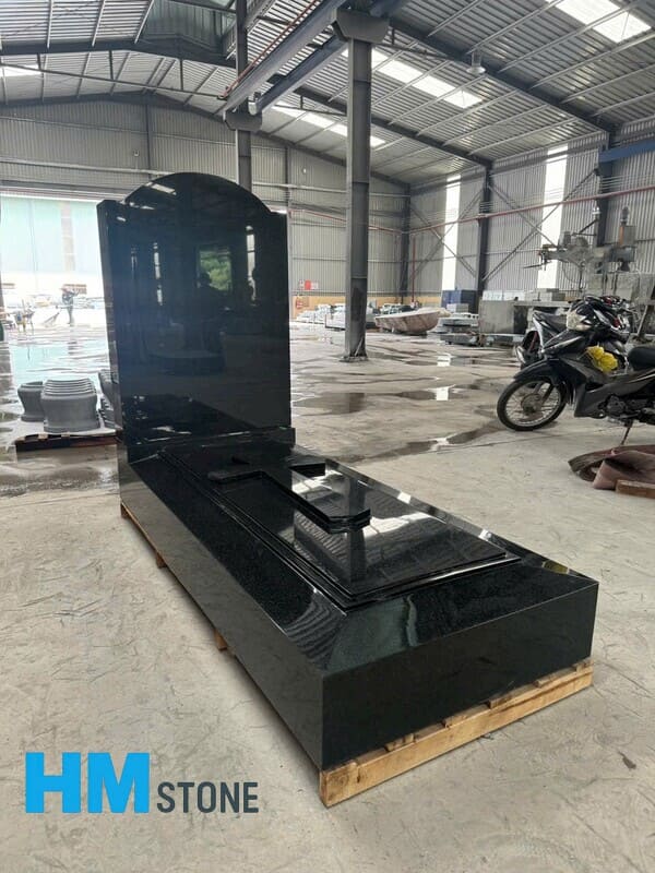 mo da granite nguyen khoi 13 Mộ đá khối granite