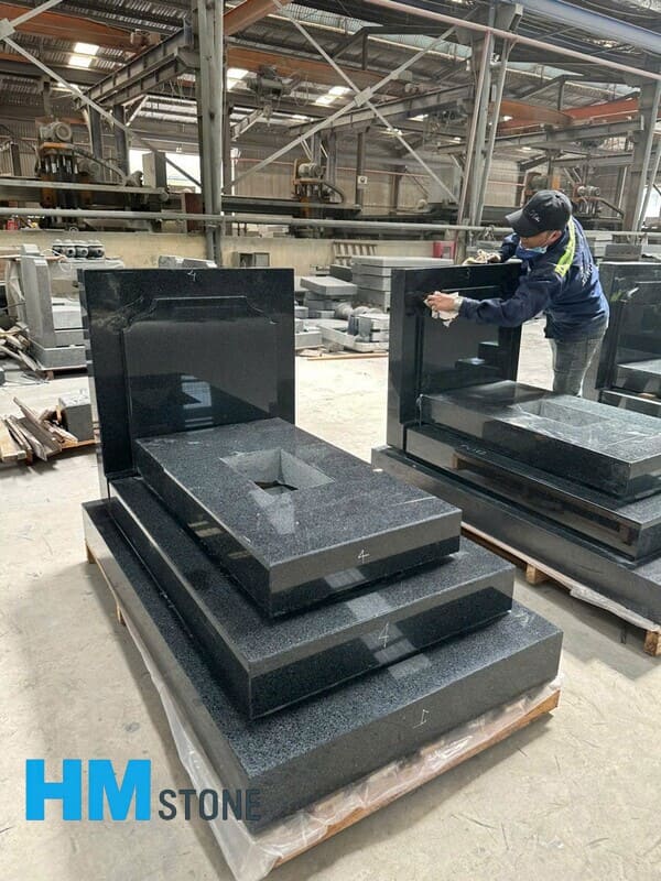 mo da granite nguyen khoi 21 Mẫu mộ đá nguyên khối