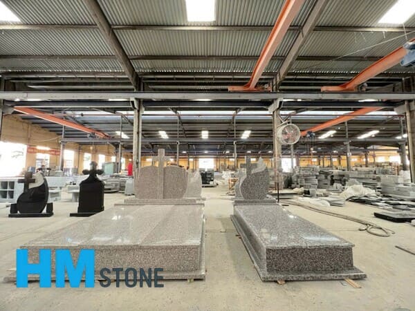 mo da granite nguyen khoi 26 Mộ đá granite nguyên khối