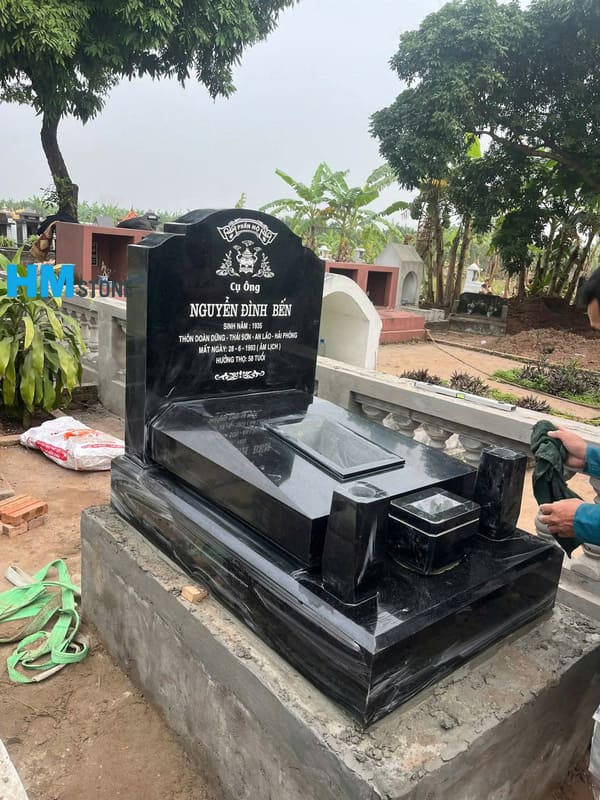 Giá Mộ đá khối