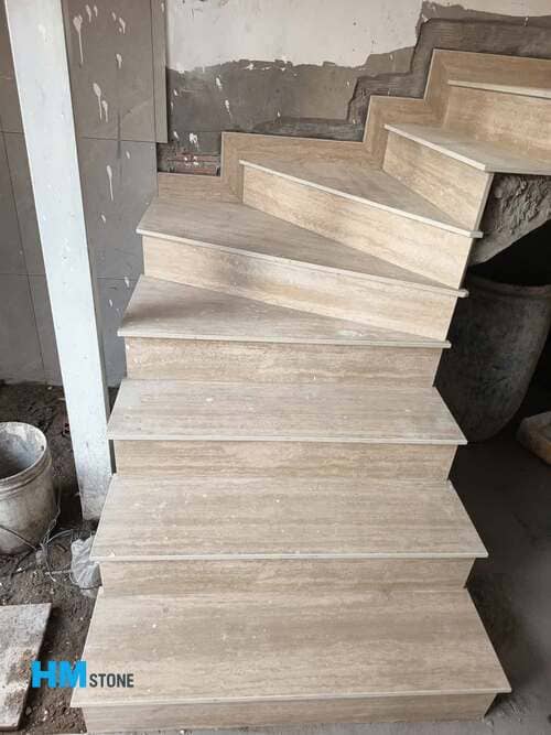 Đá cầu thang nung kết Travertine